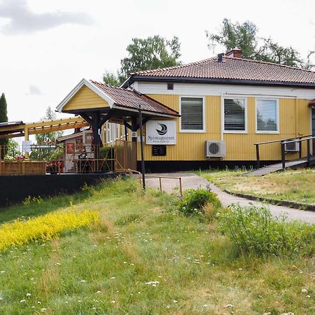 Komplett Laegenhet Med Sjoeutsikt Malmon Luaran gambar